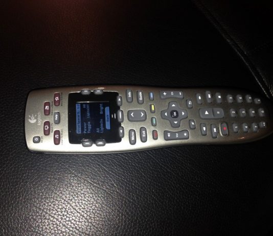 Buying a Universal Remote for your Home Theater Logitech Harmony 650 remote