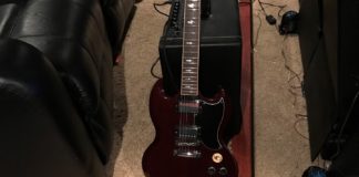 Using an amp with Rocksmith AC/DC Angus Young Gibson Guitar