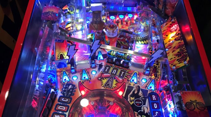 Buying a new pinball machine Stern AC/DC Premium New Pinball Machine