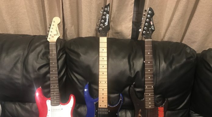 Fender Squier Mini vs Ibanez Mikro vs Peavey Iron Man Guitar Showdown, The Best Electric Guitars for Kids Best three mini guitars