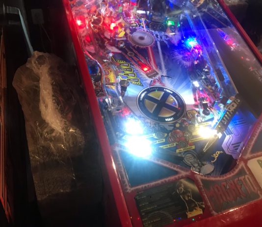 Pinball Clubs Pinball Club Machine