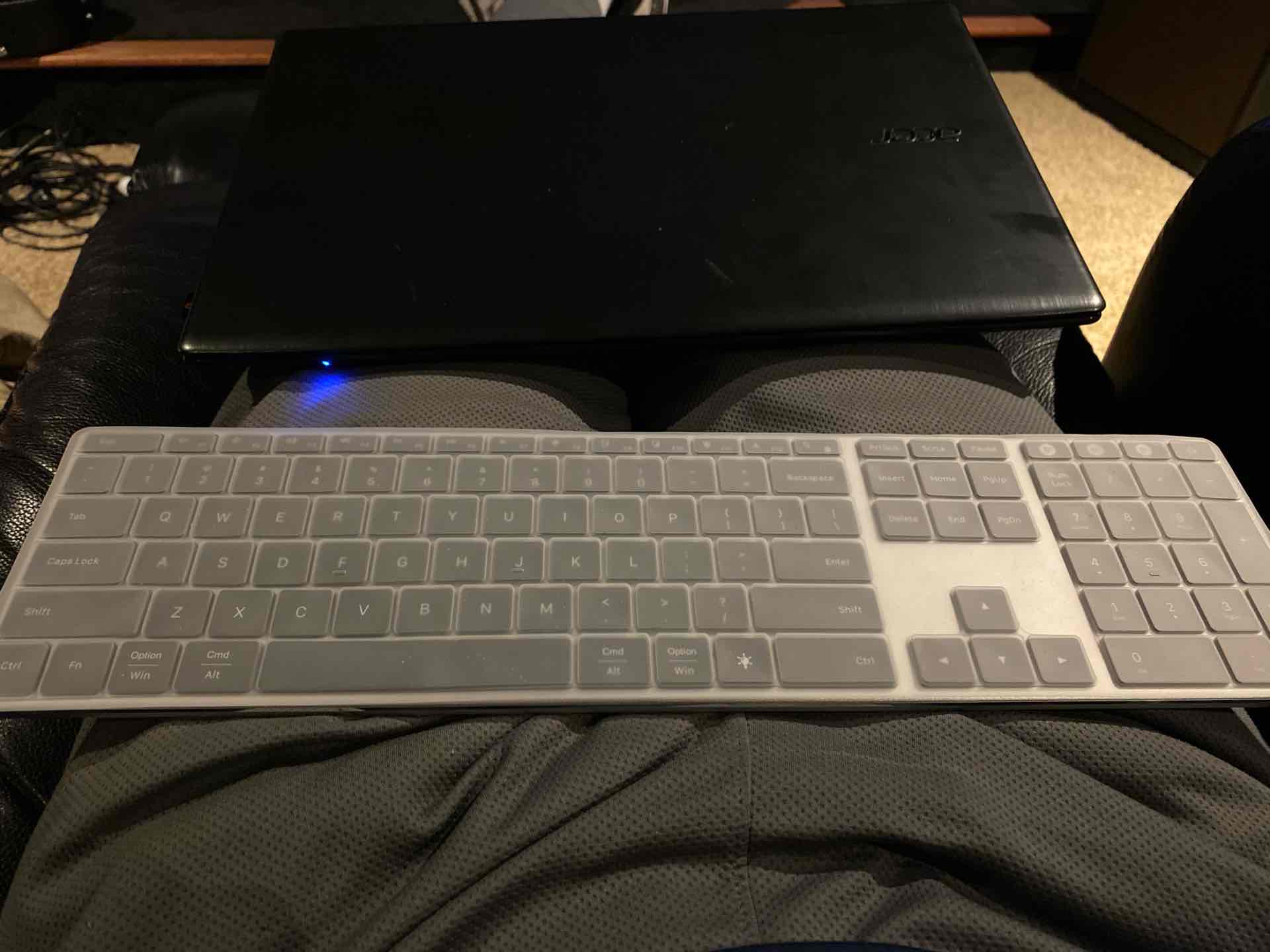 Jelly Comb Bluetooth Wireless Backlit Keyboard Game Room Info